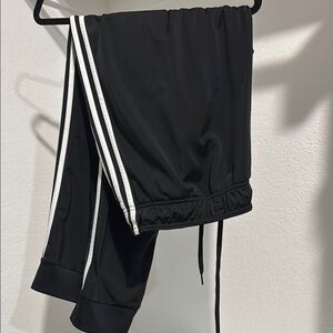 Adidas Women’s Jogger/Track Pants